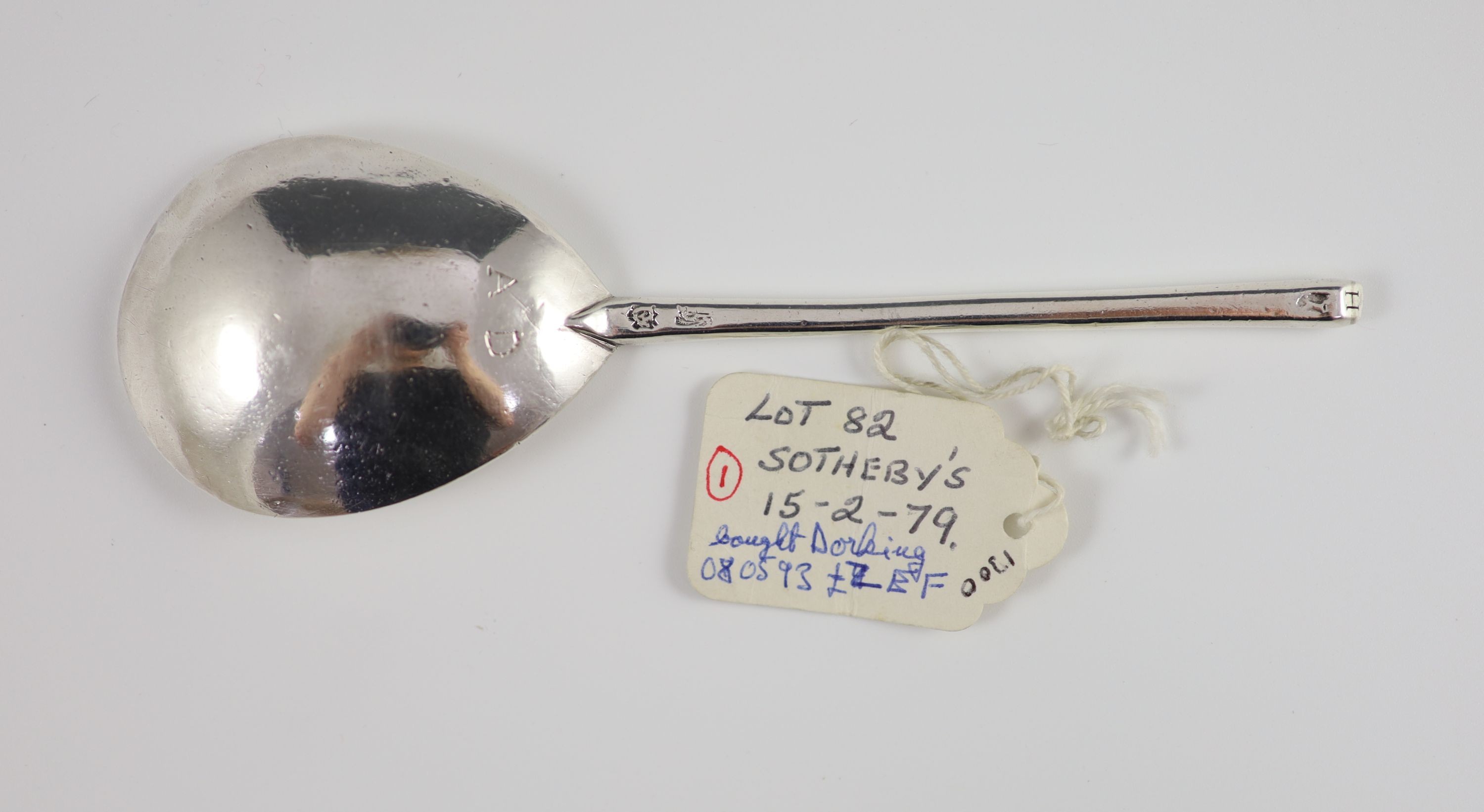 A rare James I slip top silver spoon, initialled to bowl underside, ‘A.D’, and ‘PE’ over ‘H’ to slip, London, 1606 by William Cawdell, 16cm long, 1.4 oz.